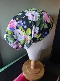 Image 2 of Cotton Stretchy Wrap in Roses on Black 