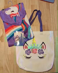 Image 2 of Unicorn Beach Bag and Hooded Towel Set