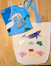 Image 2 of Under The Sea Beach Bag and Towel Set