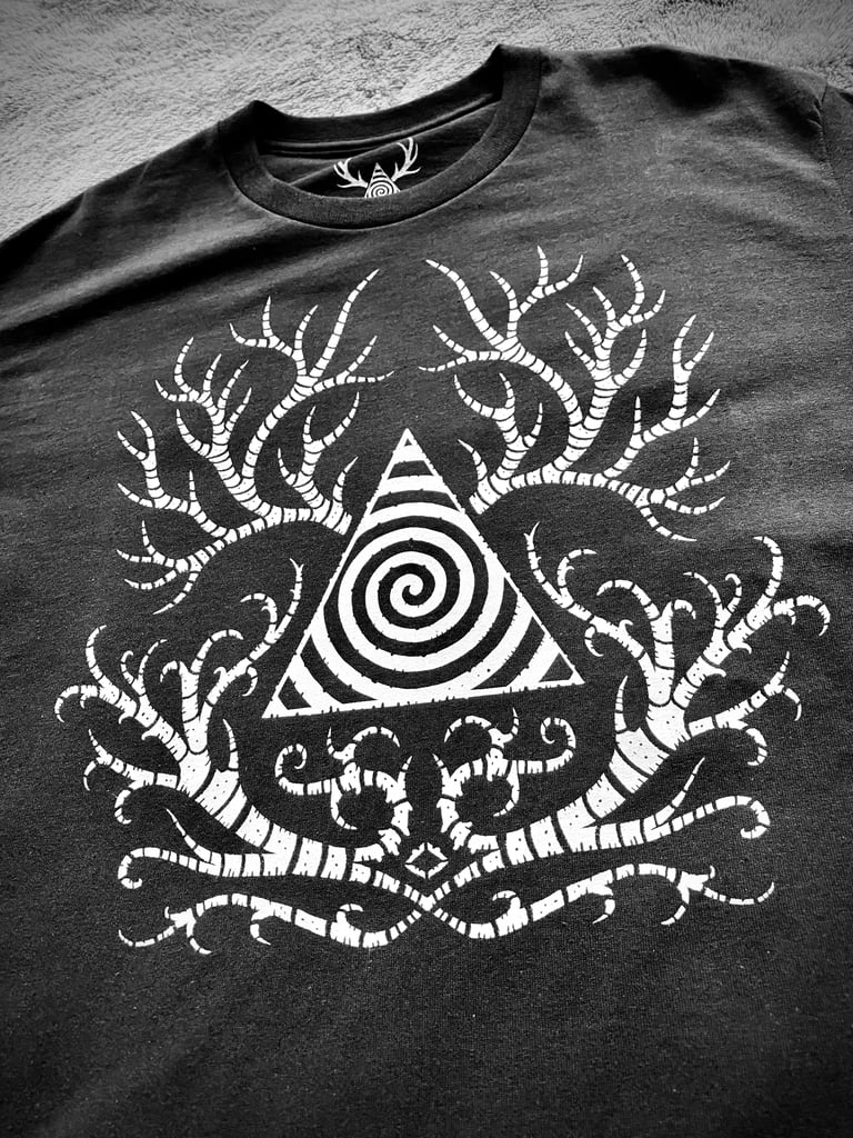 Spiral Circus tee TWIN DEAL  Image 3