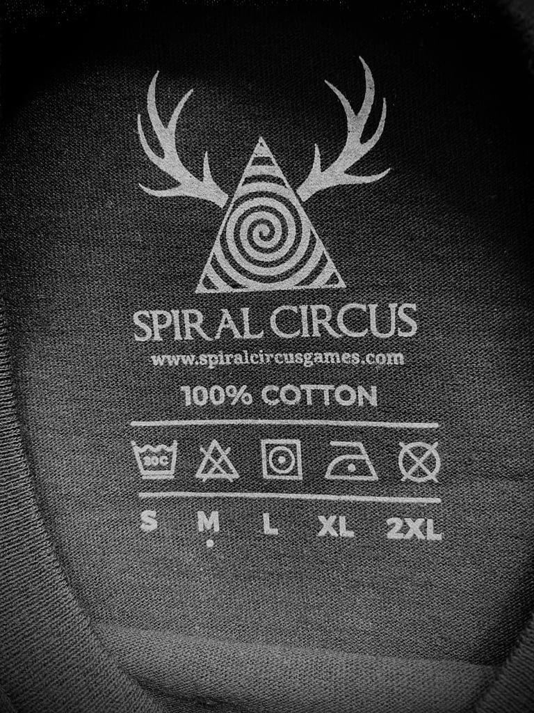 Spiral Circus tee TWIN DEAL  Image 4