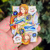 Queen of Diamonds Pin (White Pearl Card)