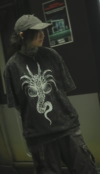 Image 2 of *PREORDER* Face Hugger tee