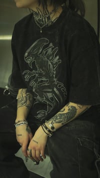 Image 4 of *PREORDER* Xenomorph tee
