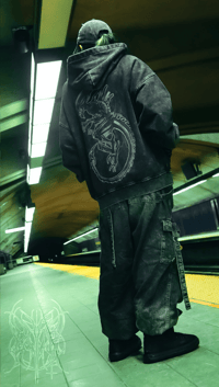 Image 4 of *PREORDER* Alien zip-up hoodie