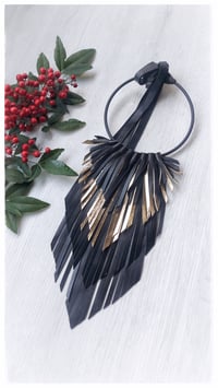 Image 3 of CROW SMALL Necklace - Black&SoftGold