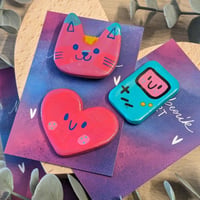Image 1 of Broches mignonnes ! 