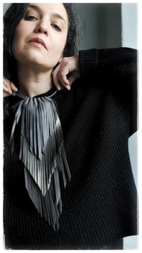 Image 10 of CROW MEDIUM Necklace - Grigi Infiniti