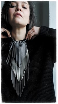 Image 6 of CROW MEDIUM Necklace - Grigi Infiniti