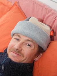 Image 4 of The Polar Fleece Hat in Marled Grey/Beige/Charcoal