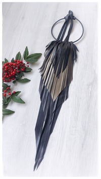 Image 2 of Collana in pelle artigianale CROW KING - Notte Immensa