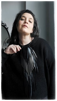 Image 5 of Collana in pelle artigianale CROW KING - Notte Immensa