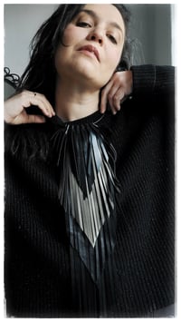 Image 7 of Collana in pelle artigianale CROW KING - Notte Immensa