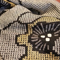 Image 5 of  " Shiboli Hana Nagalé "　絞り 花　流れ　 