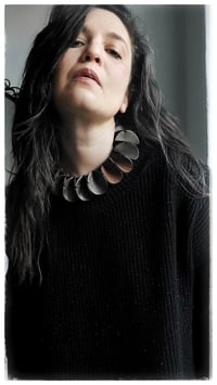 Image 9 of Collana scutlura, artigianale, in pelle, modello "ELITRE COLLIER" - Piombo e Tabacco - 20% off