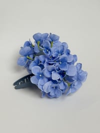 Image 1 of XL periwinkle hydrangea claw 