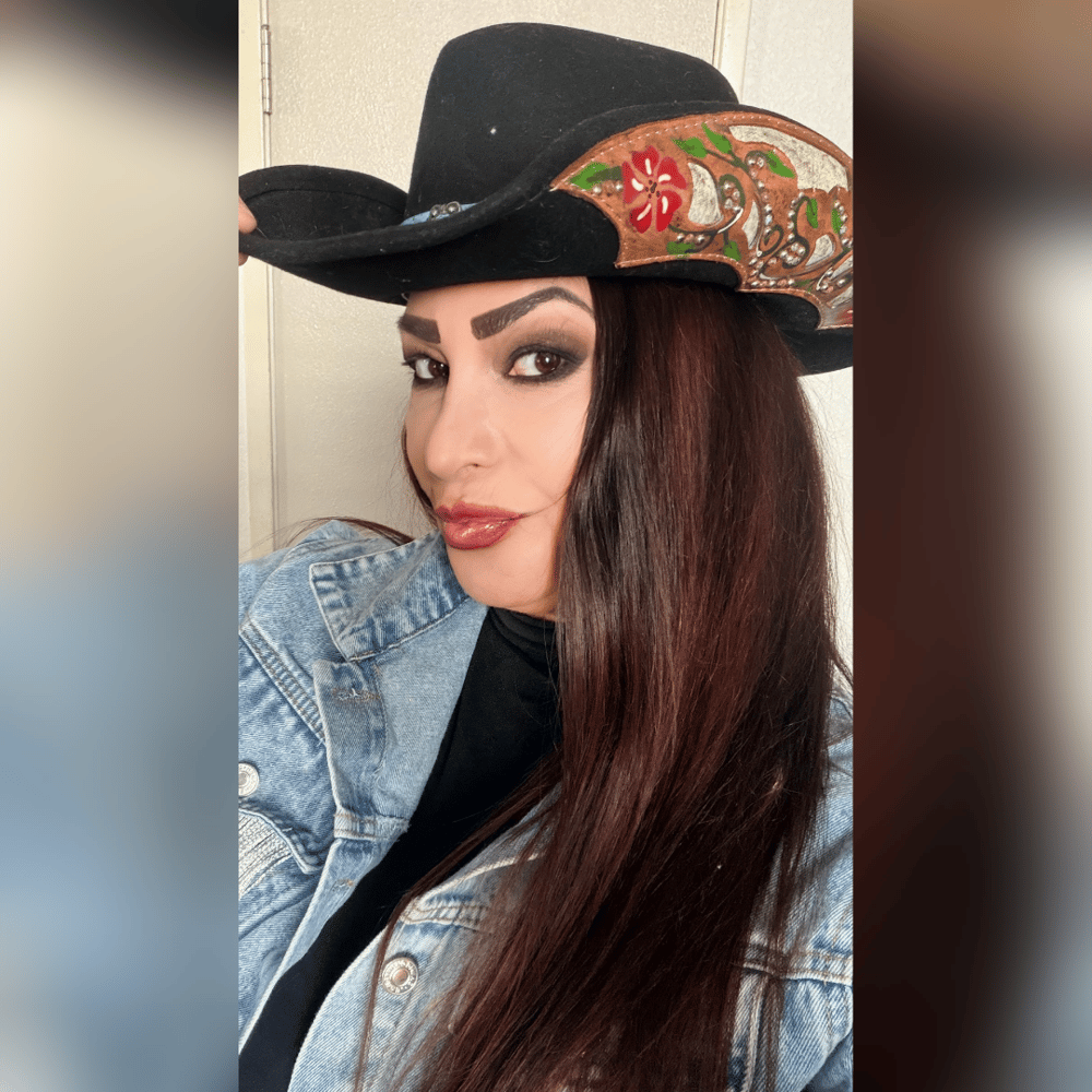 Worn Embroidered Cowgirl/Cowboy Hat + Free Signed 8x10