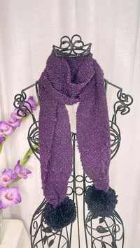 Image 4 of Violetta