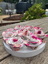 Image 6 of Bed of Roses - pinks + gold dust