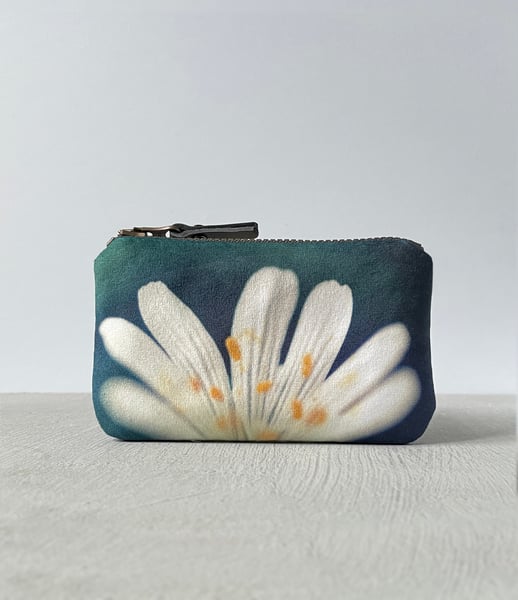 Image of Stitchwort flower, velvet zipper purse - fits cards