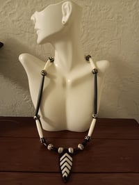 Image 10 of BLACK & WHITE BUFFALO BONE PIPE AND ROUND BEADS AND WATER BUFFALO BONE ARROWHEAD W/INLAY