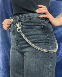 Image 1 of Wallet Chain: Half Persian