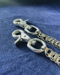 Image 5 of Wallet Chain: Half Persian