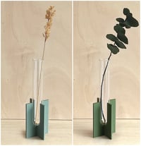 Image 4 of Geometric Minimalist Soliflore 