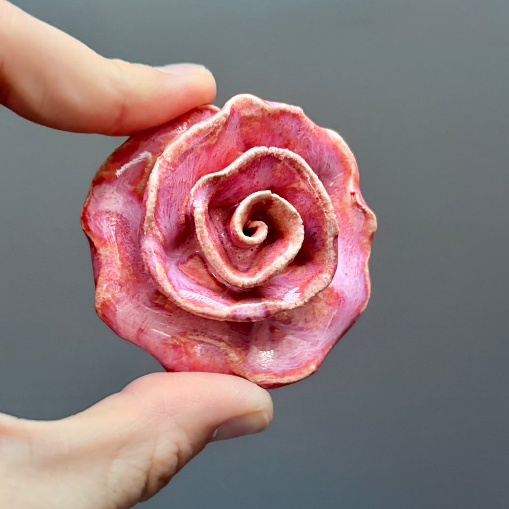 Image of Pink Giftboxed Rose 