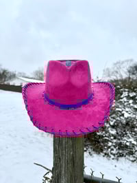 Image 8 of “Hotshot Cowgirl” Cowboy Hat with Tooled Paisley Leather