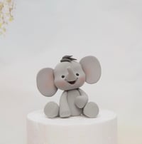 Image 5 of Cute Lion Cake Topper - Lightweight Clay