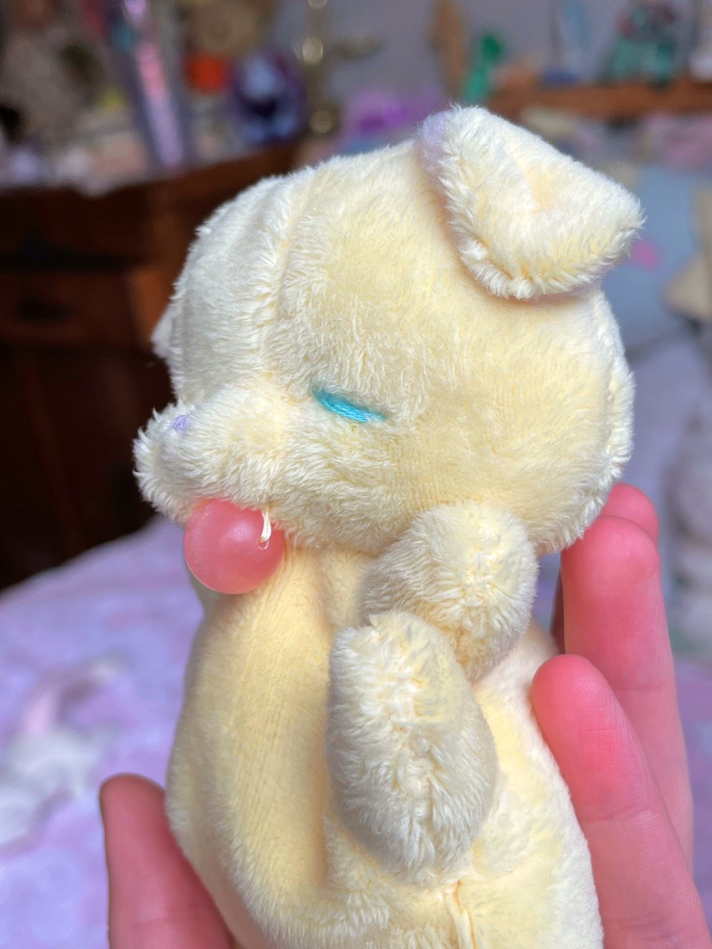 Image of Hugg-A-Me Babey! yellow