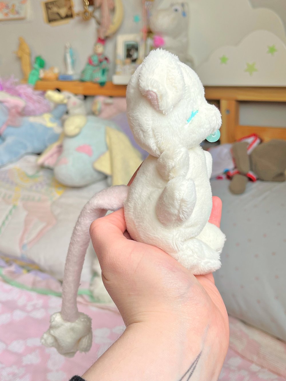 Image of Hugg-A-Me Babey! White