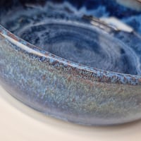 Image 10 of 8" Baking Dish with handles, Bluebird Skies with rim color (Cobolt) 012026