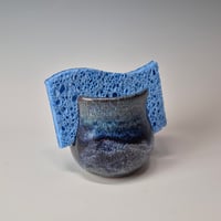 Image 1 of Kitchen Sponge Holder: Mixed Blues with rim color 