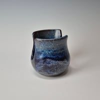 Image 2 of Kitchen Sponge Holder: Mixed Blues with rim color 