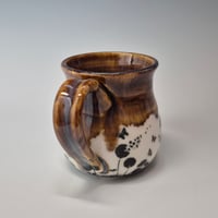 Image 6 of 12 oz. Butterfly Friends mug in porcelain 01202601