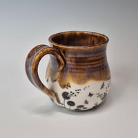 Image 4 of 12 oz. Butterfly Friends mug in porcelain 01202602