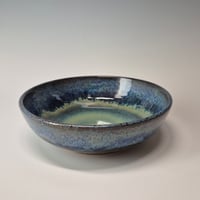 Image 1 of Everyday Bowl: Lichen (Green) with colored rim 01202601