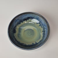 Image 5 of Everyday Bowl: Lichen (Green) with colored rim 01202602
