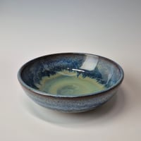 Image 3 of Everyday Bowl: Lichen (Green) with colored rim 01202602