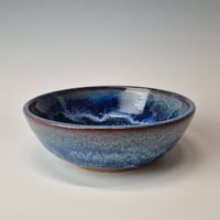 Image 1 of Everyday Bowl: Bluebird Skies (Cobolt) with colored rim 01202602
