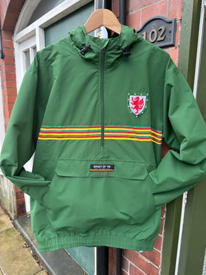 Image of ‘Yr Aran Overheard Anorac’ (Unisex) in Green ****** Pre-Order********