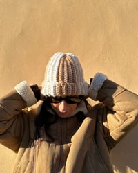 Image 4 of FUNNY CUFFIE 