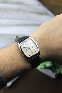 Image 3 of 1990s Oris Regulator Tonneau 7476 - Automatic Oris 649 Cal movement