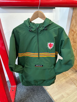 Image of ‘Yr Aran Overheard Anorac’ (Unisex) in Green ****** Pre-Order********