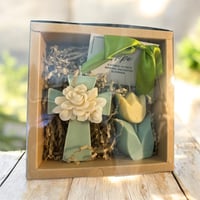 Image 1 of Easter Hope Candle Set