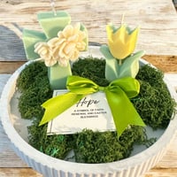 Image 2 of Easter Hope Candle Set