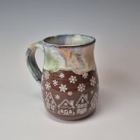 Image 5 of 16 oz. Snowy Village of Tiny Houses with Snow-covered Colored Lights rim 01202603