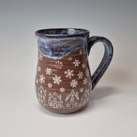 Image 1 of 18 oz. Snowy Village of Tiny Houses with Twinkle Lights as Night rim 01202604